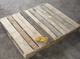 Costruire un tavolino basso con un pallet 1347 0 Un tavolino basso con un pallet